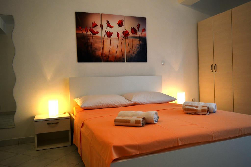Permarinus Apartments Подстрана Экстерьер фото